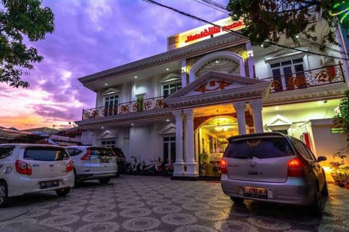 Balik Jembatan, Nyaman di Hati: Penginapan Syariah Terbaik di Cilacap